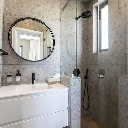 Chris Le Mare Gold Luxury * Protaras