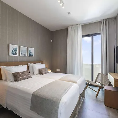 Chris Le Mare Gold Luxury פרוטאראס