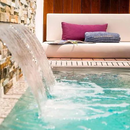 Chris Le Mare Gold Luxury וילה פרוטאראס